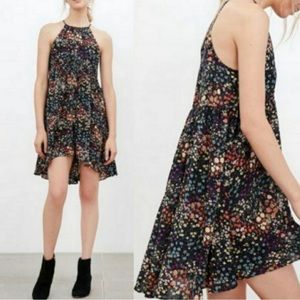 Kimchi Blue | Floral Hi-Low Babydoll Dress w/ Keyhole Detail | Medium